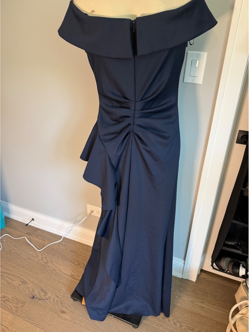 Xscape Women's Size 12 Navy Blue Strapless Evening Dress Size 12 - Picture 8 of 11